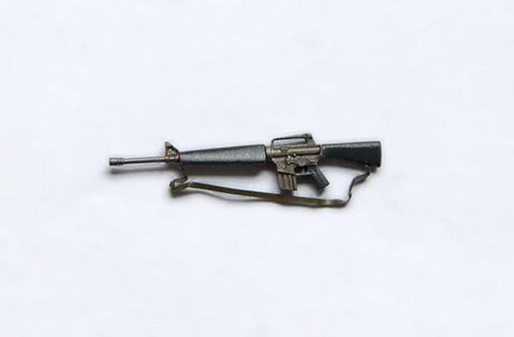 Actual product image Plus Model M-16 rifle