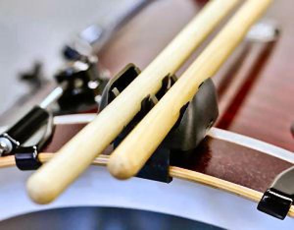 Rimma Bassdrum Stickholder Drumsticks Halter m. Drumkey