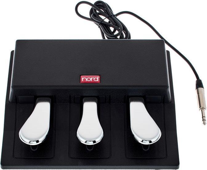 Actual product image Nord Triple Pedal 1 (Instrument foot pedal)