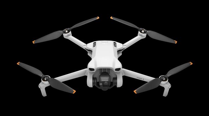 Image du produit DJI Mini 3 y compris Fly More Combo (38 min, 248 g, 12 Mpx)