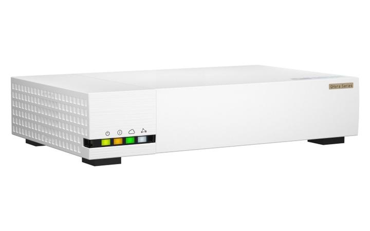 Actual product image QNAP QHora-322 QuWAN