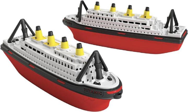 Lena Titanic Boat