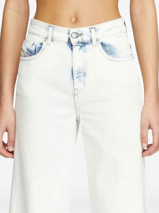 Actual product image Diesel D-akemi L.32 Pantaloni (26)