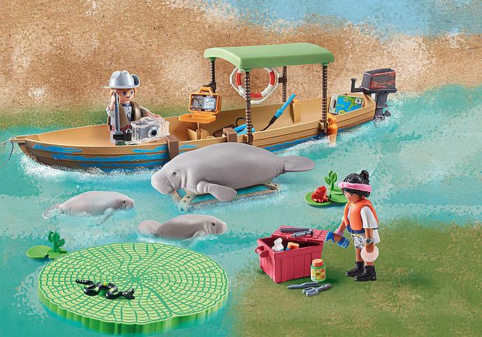 Actual product image Playmobil Animal world tour