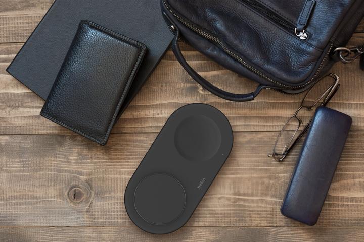 Actual product image Belkin Boost Charge Pro 2-in-1 (15 W)