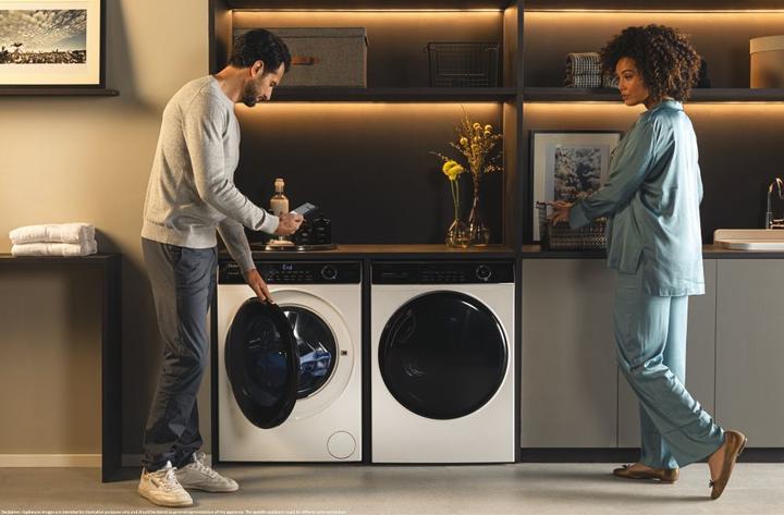 Actual product image Haier I-Pro Series 5 HW100-B14959U1 front loading washing machine 10 kg 1400 rpm White (10 kg, Left, EU plug)