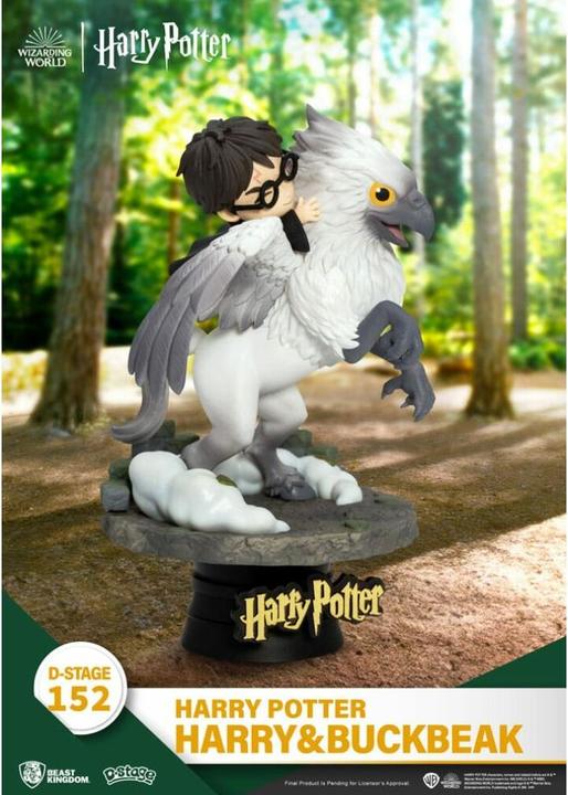 Actual product image Beast Kingdom Harry Potter D-Stage PVC Diorama Harry & Buckbeak 16 cm