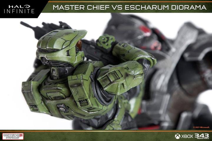 Actual product image Gaming Heads Halo: Infinite statuette 1/8 Master Chief vs. Escharum 31 cm