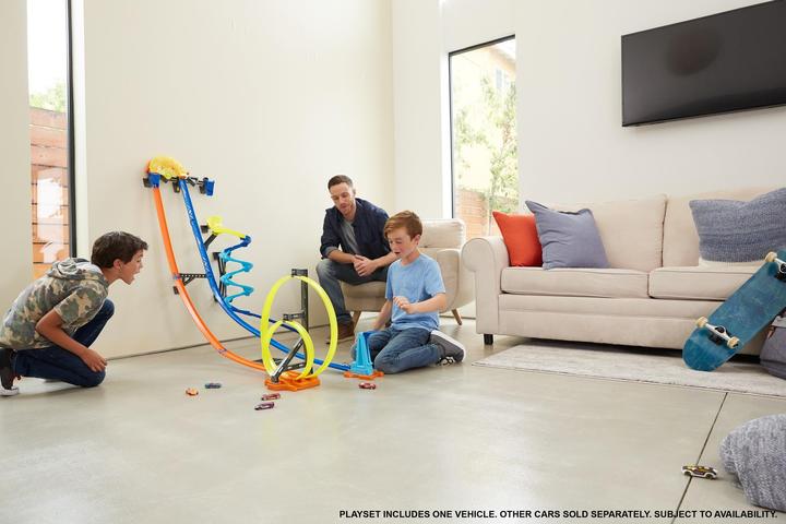 Produktbild Hot Wheels Senkrechtstarter Stunt-Set
