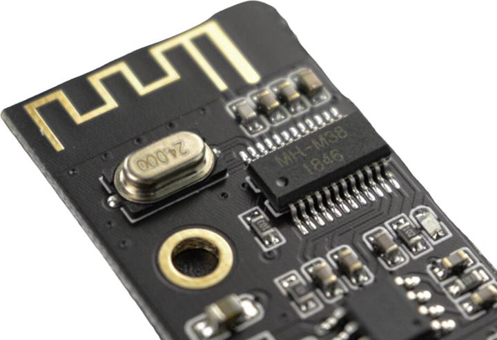 Actual product image DFRobot Bluetooth 4.2 audio receiver with amplifier 2x5W