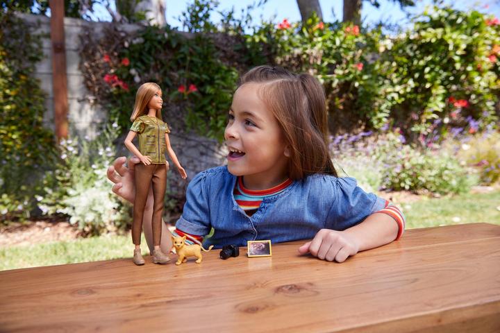 Produktbild Barbie Photojournalist Puppe