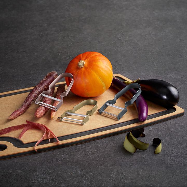 Actual product image Victorinox Sparschäler Rex Lavendel