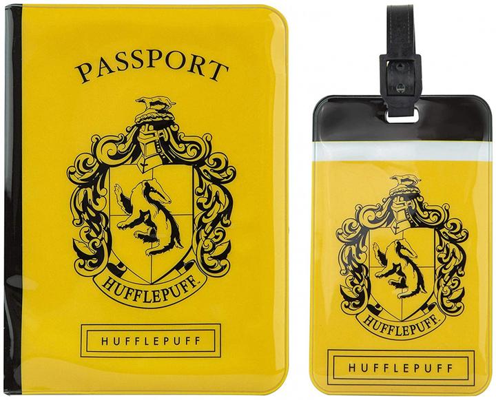 Image du produit Cinereplicas Harry Potter set étiquette de bagage & étui pour carte de transport Hufflepuff (Cadenas + étiquette pour bagage)