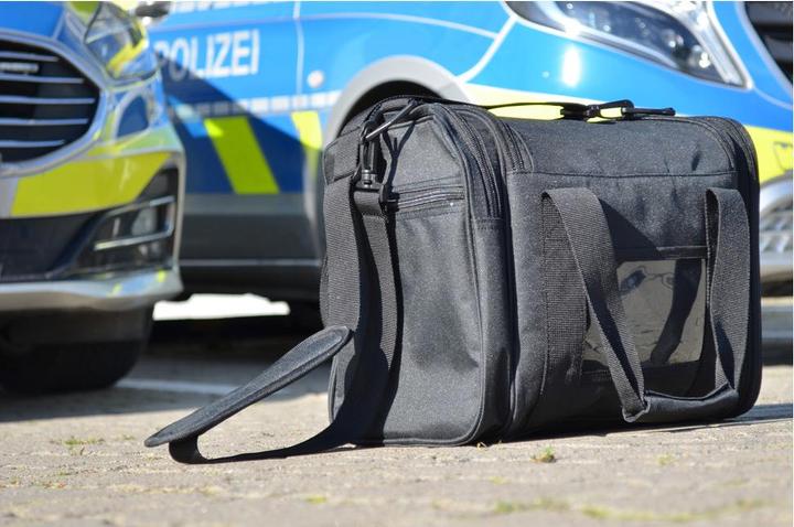 Actual product image Dönges Police equipment bag K8 (16 l)