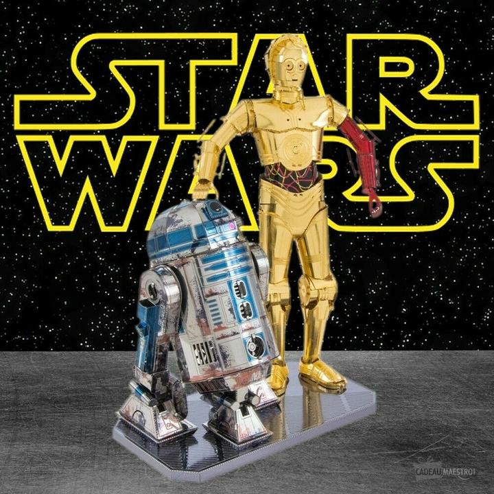 Actual product image Metal Earth Star Wars Set C-3PO + R2D2