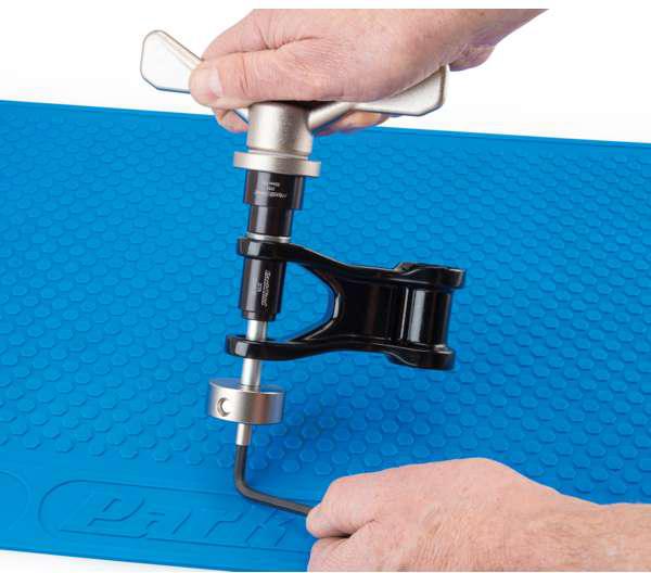 Immagine prodotto Park Tool Attrezzo SBK-1 Set di attrezzi per l'inserimento e l'estrazione a pressione dei cuscinetti della