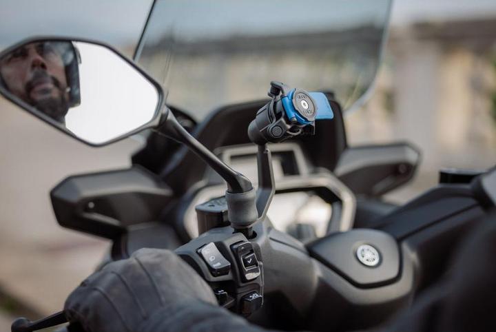 Actual product image Quad Lock Mirror Stem Mount