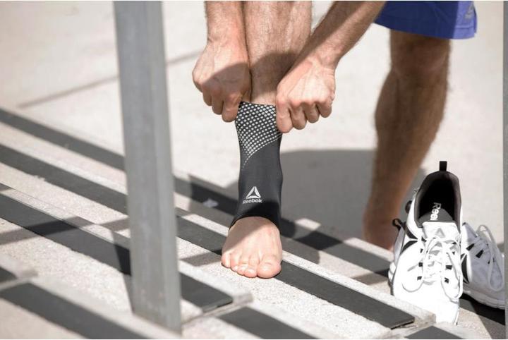 Produktbild Reebok Knöchelbandage (S)