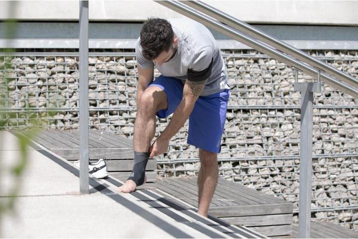 Produktbild Reebok Knöchelbandage (S)