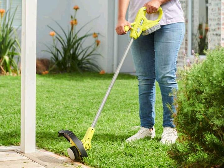 Image du produit Ryobi RY18LT23A-0 (Fils coupe-herbe)
