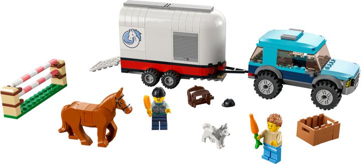Actual product image LEGO SUV with horse trailer (60327, LEGO City)