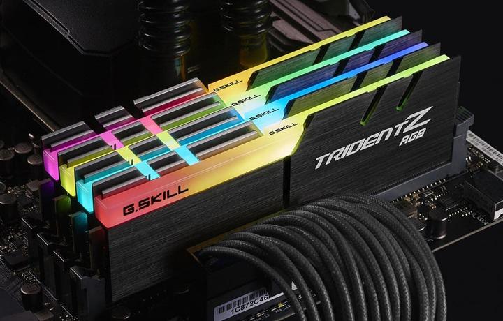 Actual product image G.Skill Trident Z RGB (4 x 16GB, 3000 MHz, DDR4-RAM, DIMM)