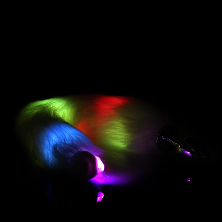 Actual product image Ouch! Light-up Fox Tail with Metal Butt Plug