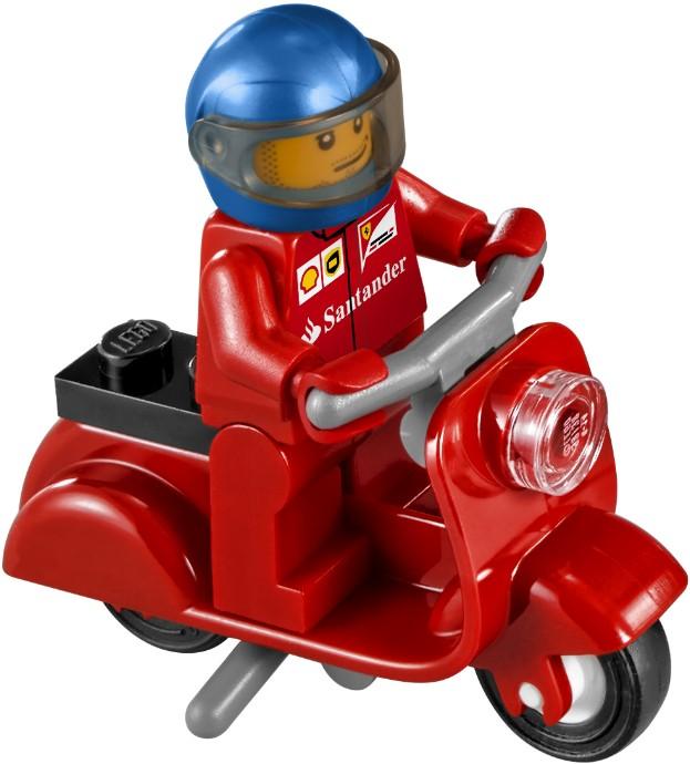 Actual product image LEGO Speed Champions F14 T & Scuderia Ferrari Truck (75913, LEGO Speed Champions)