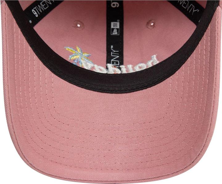 Actual product image New Era 9Twenty Damen Cap - HOLIDAY MODE rosa