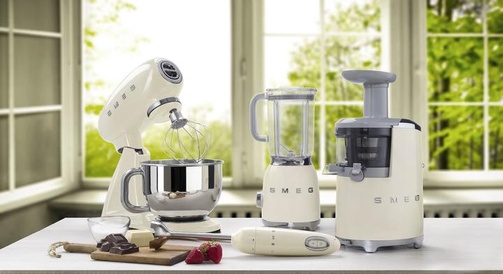 Actual product image Smeg BLF03CREU (EU plug, 800 W)