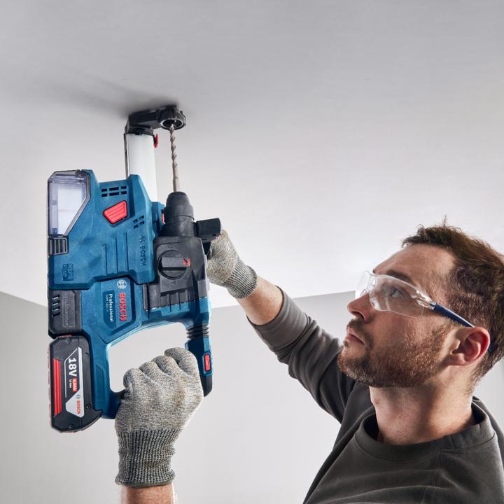 Actual product image Bosch Professional Cordless rotary hammer with SDS plus GBH 18V-22, 2 x GBA 18V 4.0Ah batteries, L-BOXX (Rechargeable battery operated)