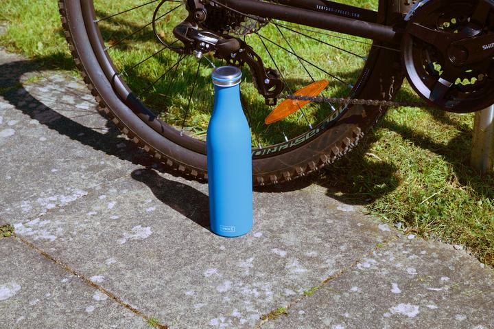 Actual product image Lurch Insulated bottle st. steel 0,75l azur (0.75 l)