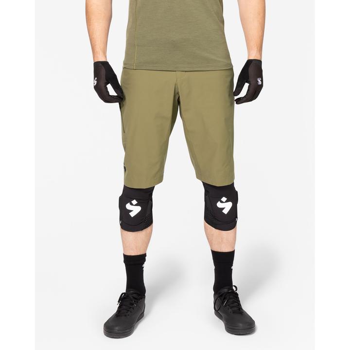 Image du produit Sweet Protection Hunter Slashed Shorts M (M)