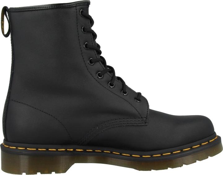 Actual product image Dr. Martens boots (38)