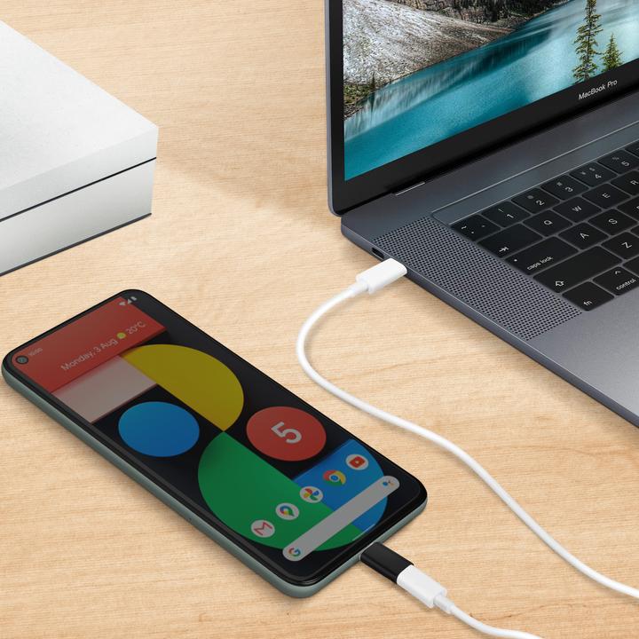 Actual product image Maxlife Lightning to USB C Adapter (Lightning, USB Type C)