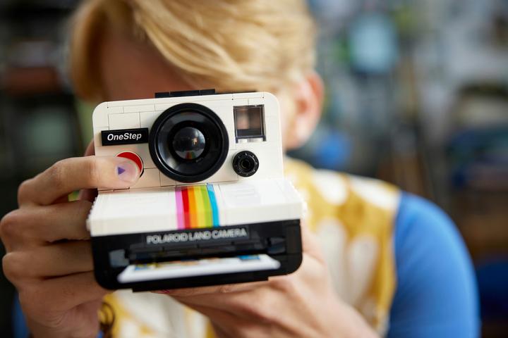 Image du produit LEGO Appareil photo instantané Polaroid OneStep SX-70 (21345, LEGO Ideas)