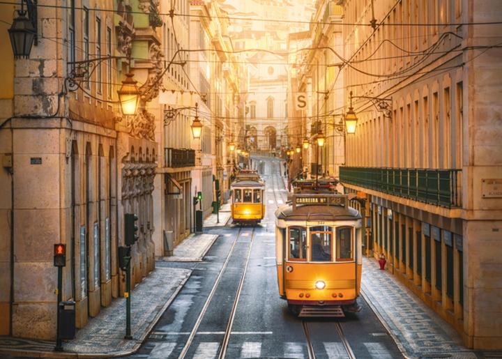 Actual product image Cherry Pazzi Puzzle Romantic Lisbon, Portugal 1000 pieces (1000 pieces)