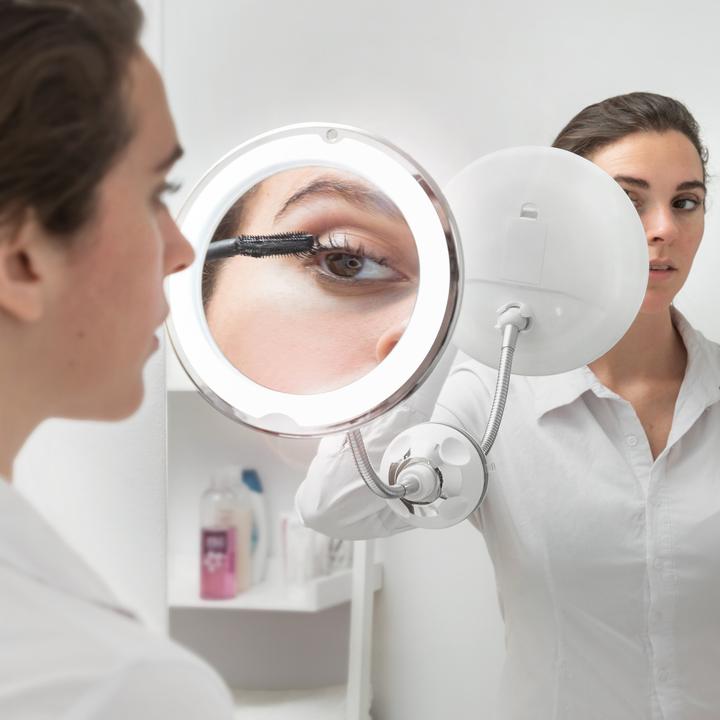 Image du produit InnovaGoods Miroir de courtoisie avec grossissement et LED (Ø 20 cm)