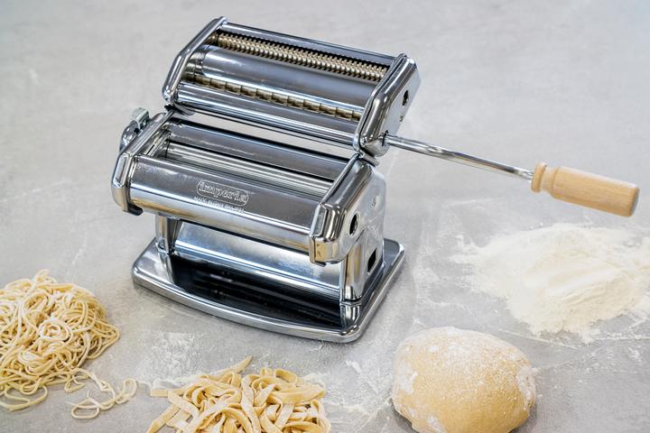 Actual product image Imperia Pasta Machine