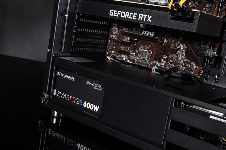 Produktbild Captiva G15AG 19V2 (AMD Ryzen 7 3700X, 16 GB, 240 GB, GeForce RTX 2070 Super)