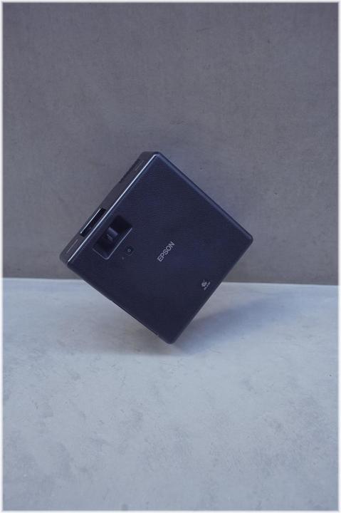 Actual product image Epson EF-11 (Full HD, 1000 lm, 1.1:1)