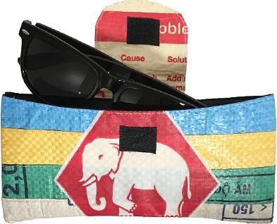 Bekos Upcycling - Brillenetui aus recycelten Säcke Patchwork Elephant