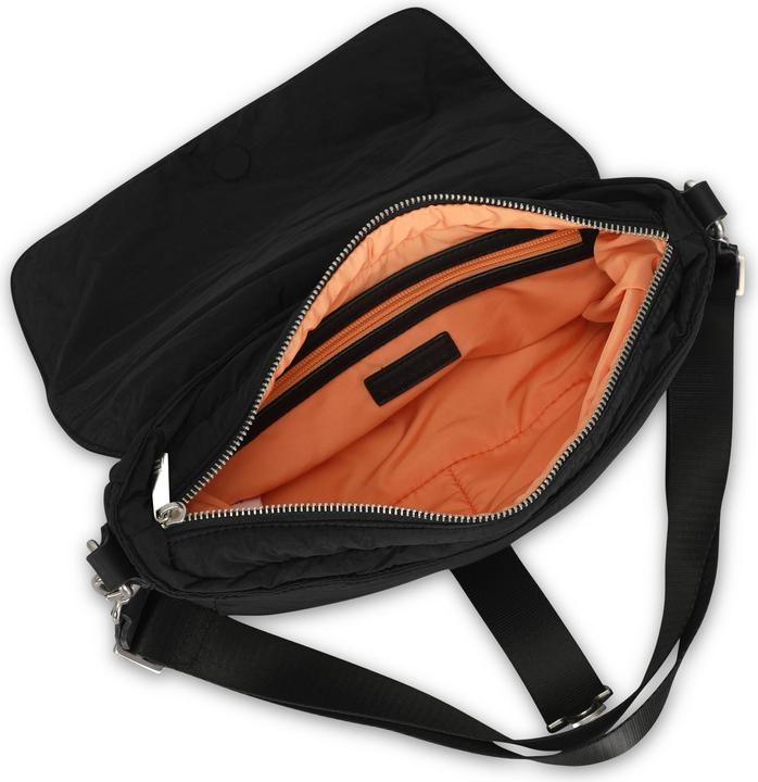 Actual product image Expatrié Bobby shoulder bag