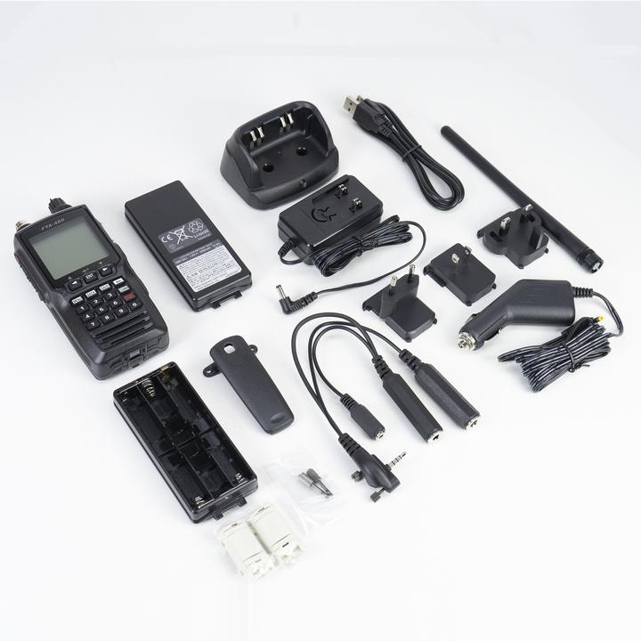 Actual product image Yaesu FTA450L Portable VHF radio for aviation, 118.000-136.975 MHz, 2200 mAh