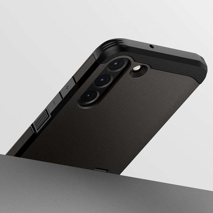 Actual product image Spigen Tough Armor (Samsung Galaxy S22)