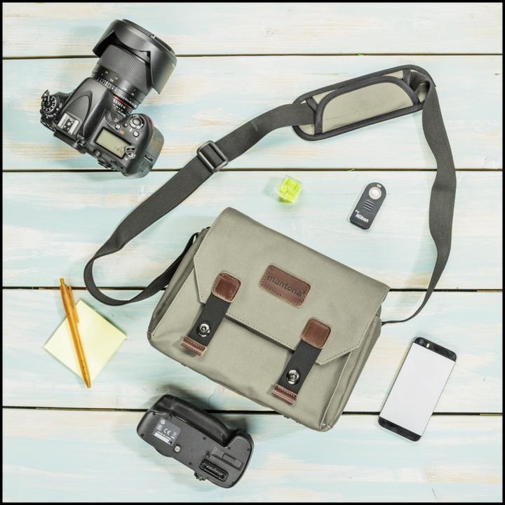 Image du produit mantona Sacoche pour appareil photo Milano piccolo (Sac à bandoulière pour appareil photo)