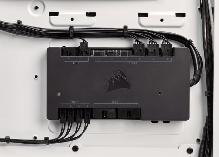 Produktbild Corsair Commander Pro (6 Lüfter)