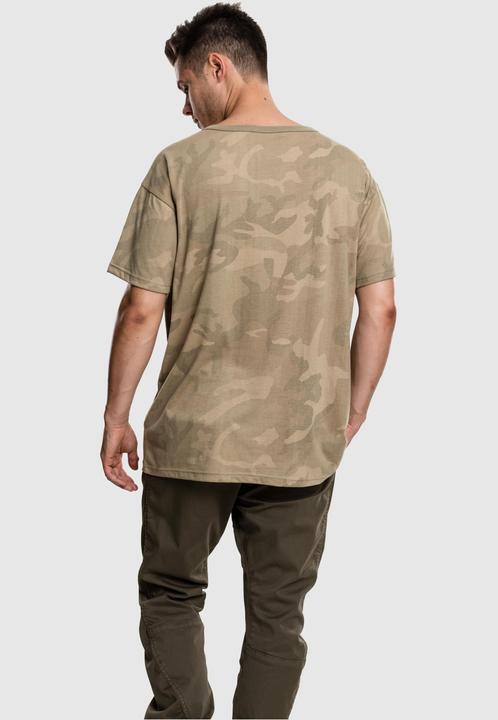 Image du produit Urban Classics Camo Oversized Tee (S)