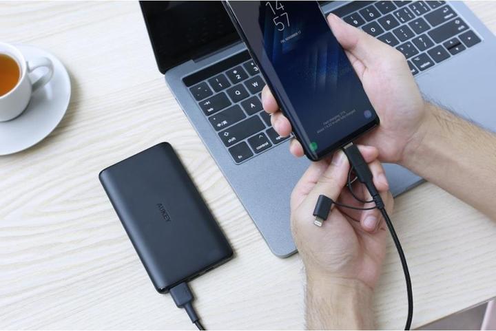 Actual product image Aukey CB-BAL5 (1.20 m, USB 2.0)