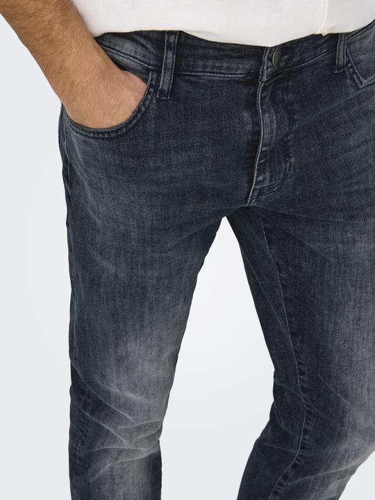 Actual product image Only & Sons ONSLOOM Low Waist Slim Fit Jeans Slim Fit Jeans (W28/L32)